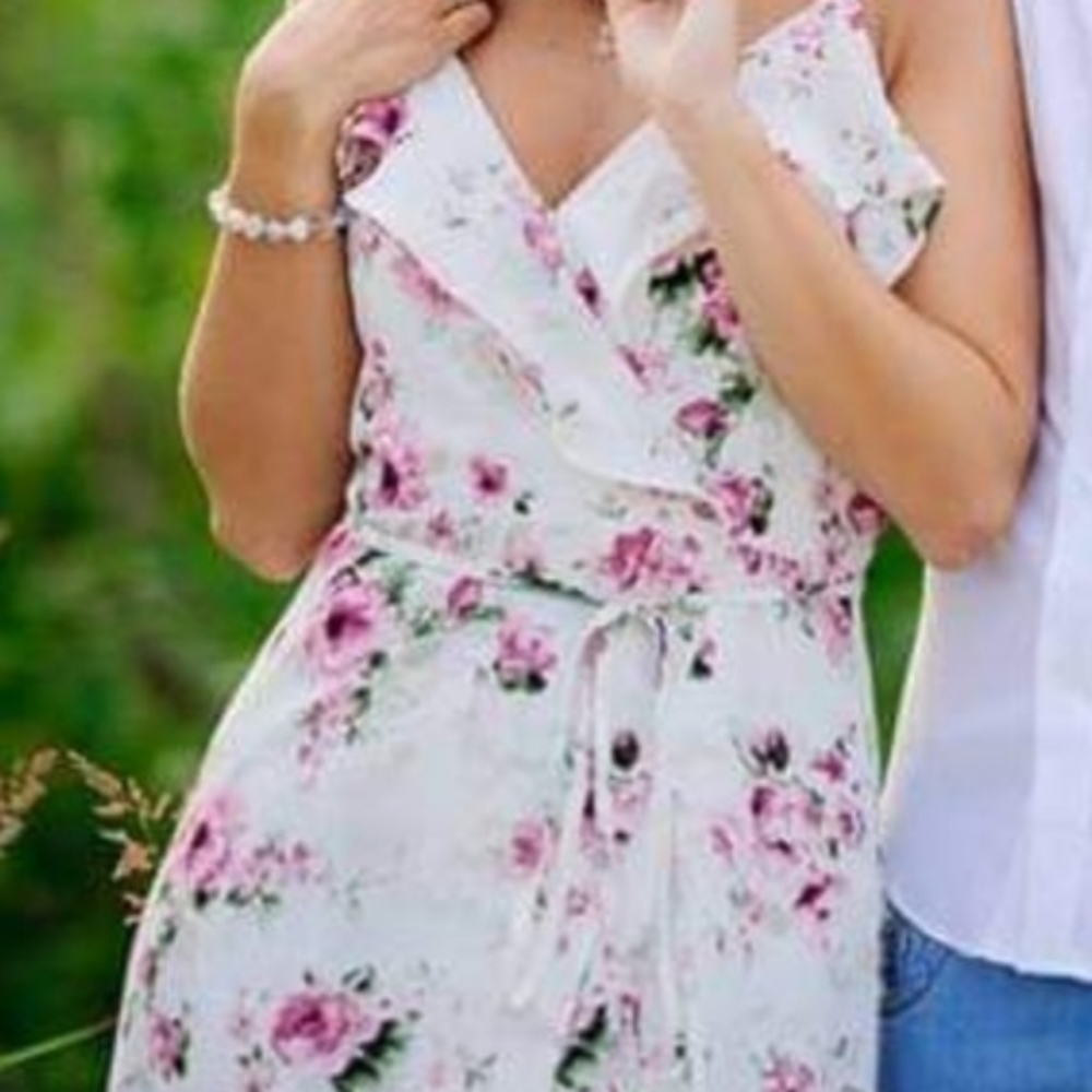 Spring dress - Picture 4 of 4